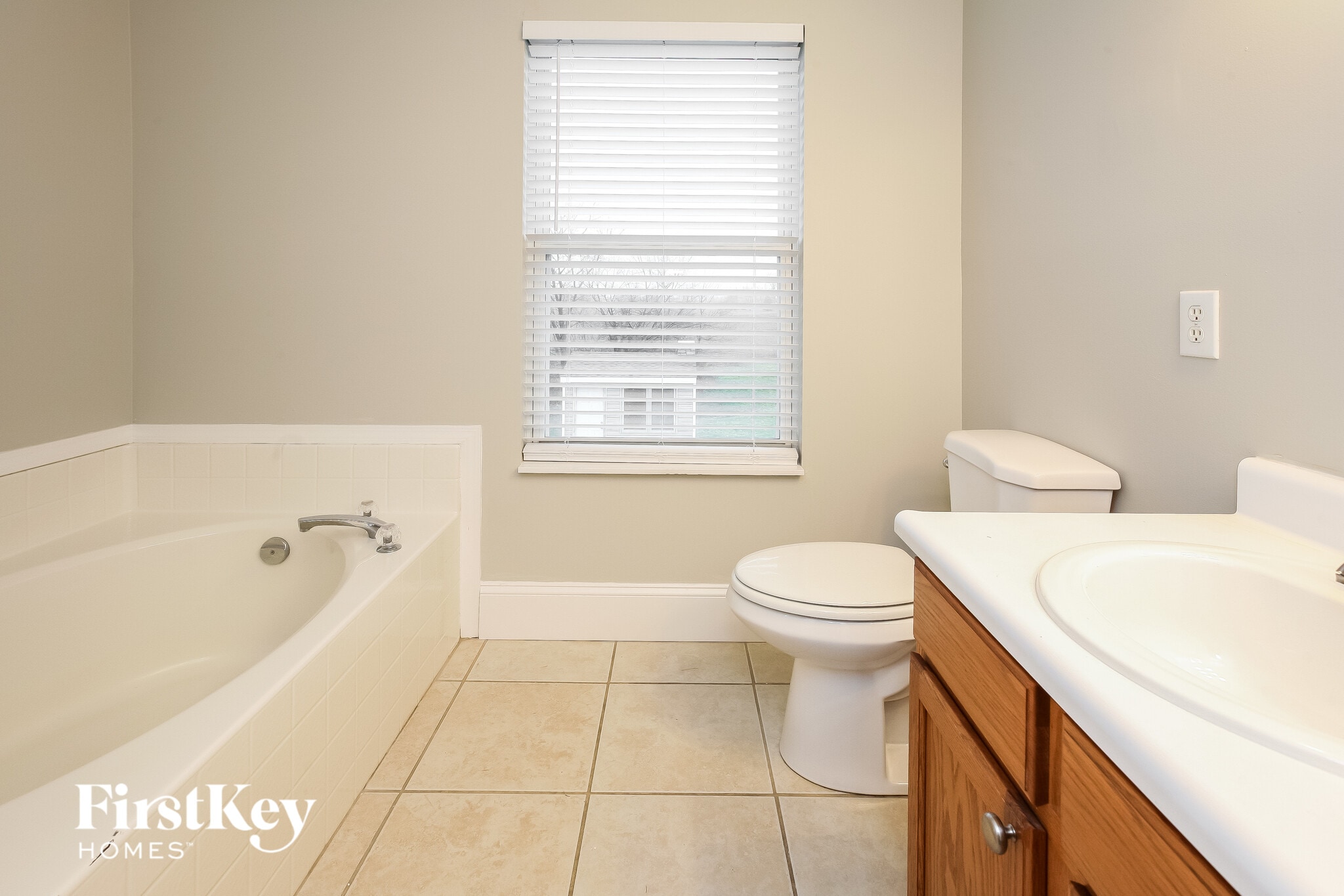 Building Photo - 19438 Paxson Pl