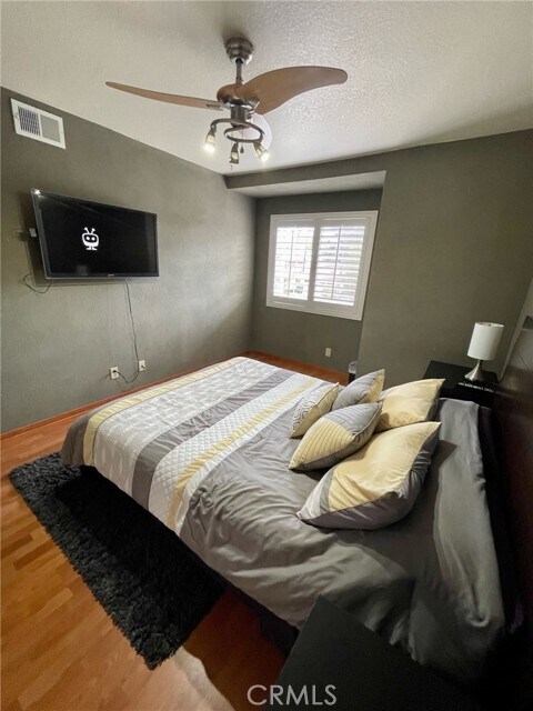 Building Photo - 27503 Dandelion Ct