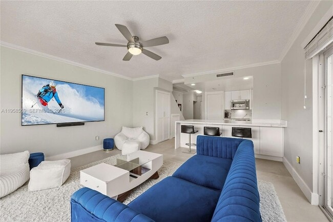 Building Photo - 300 Euclid Ave