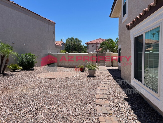 Building Photo - 6732 W Kimberly Way