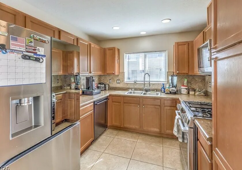 Building Photo - 5228 Fire Night Ave