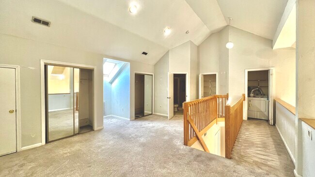 Building Photo - 114 Burkhall St