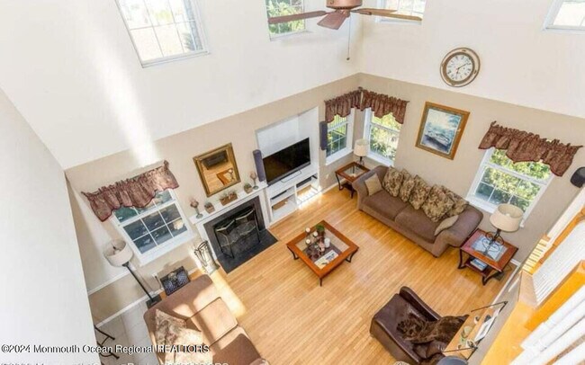 Building Photo - 2 Muirwood Ct
