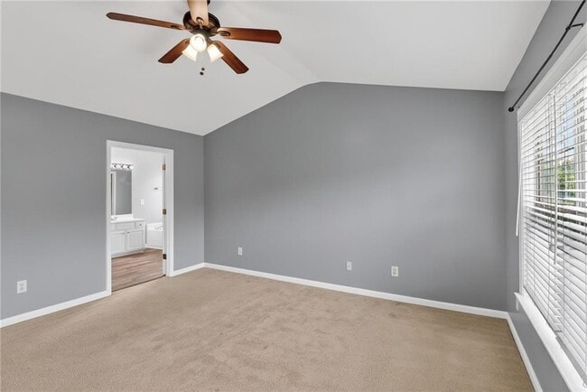 Building Photo - 615 Melilot Ln