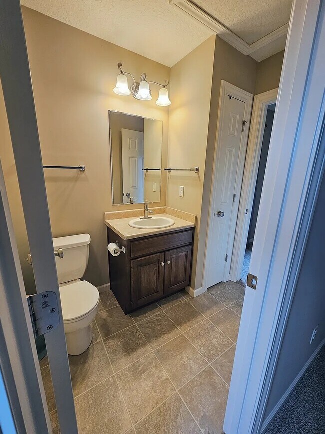Building Photo - 8401 Backwater Dr