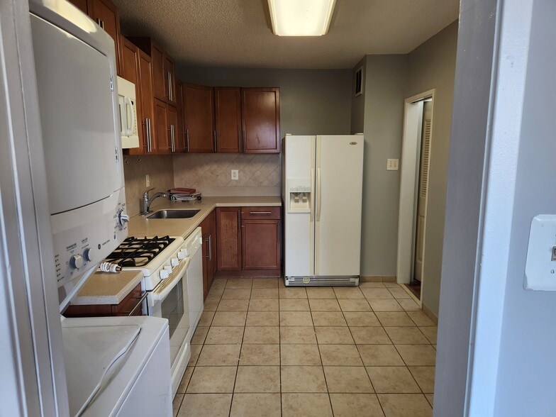 Building Photo - 3701 S George Mason Dr