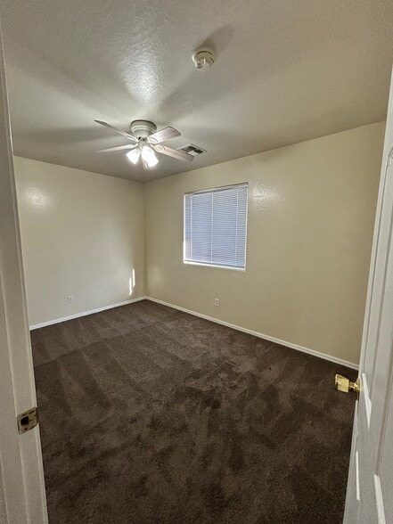 Building Photo - 8550 W Monaco Blvd
