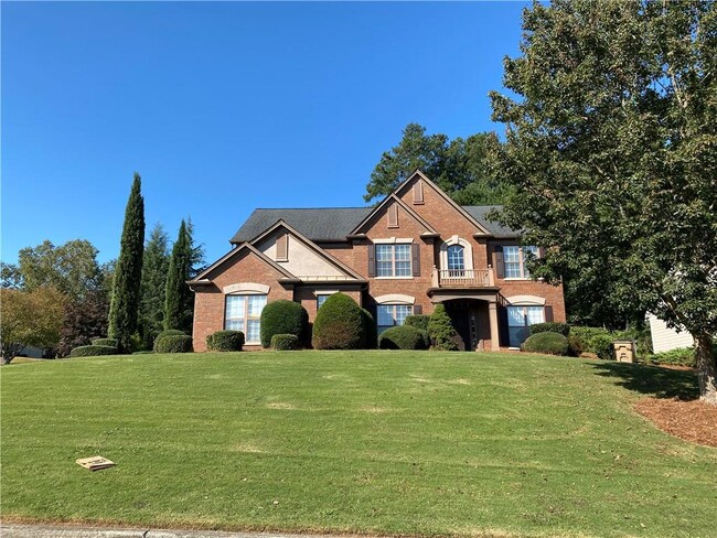 Building Photo - 1310 Montcliff Dr