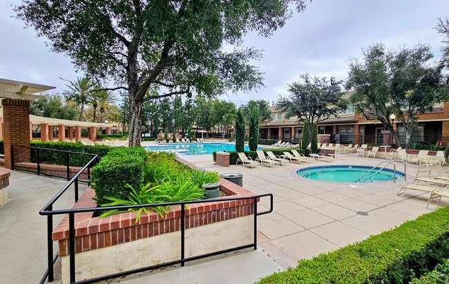 Building Photo - JAMIE LN UNIT 1 FONTANA 92336 (4 BED / 3 BATH)