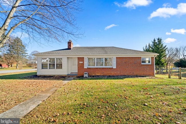 Primary Photo - 11837 Robinwood Dr