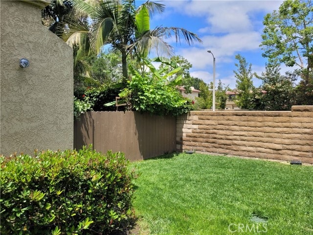 Building Photo - 25251 Oak Canyon Ln