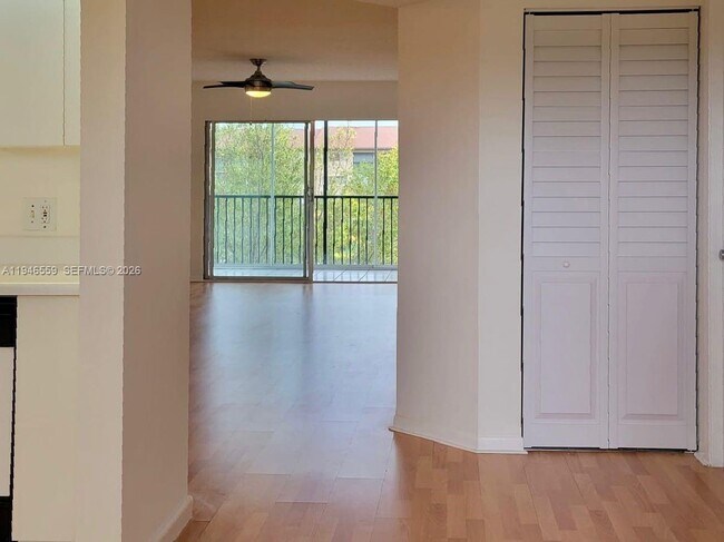 Building Photo - 12651 SW 16th Ct