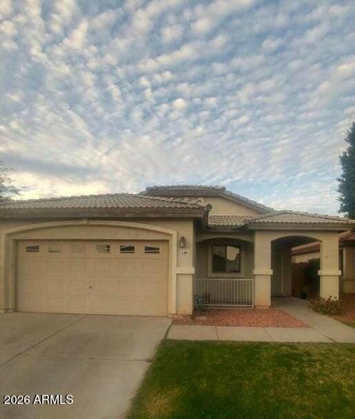 Building Photo - 11182 W Granada Rd