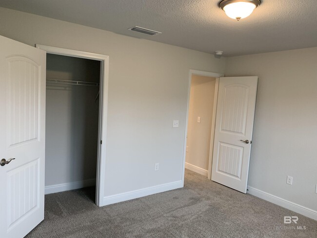 Building Photo - 1329 Makaira Dr