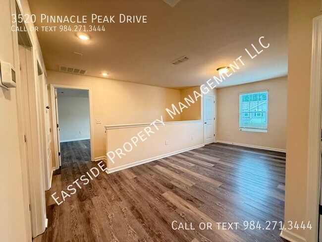 Building Photo - 3520 Pinnacle Peak Dr