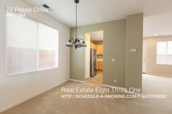 Building Photo - 79 Paseo Dr