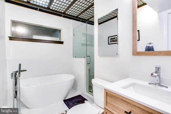 Building Photo - 10809 Nicholsridge Rd