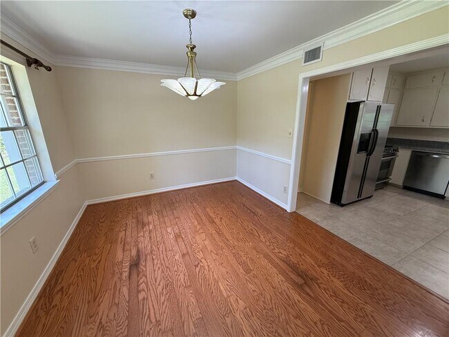 Building Photo - 3512 Shadowwood Ct