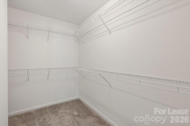 Building Photo - 9022 Roseton Ln