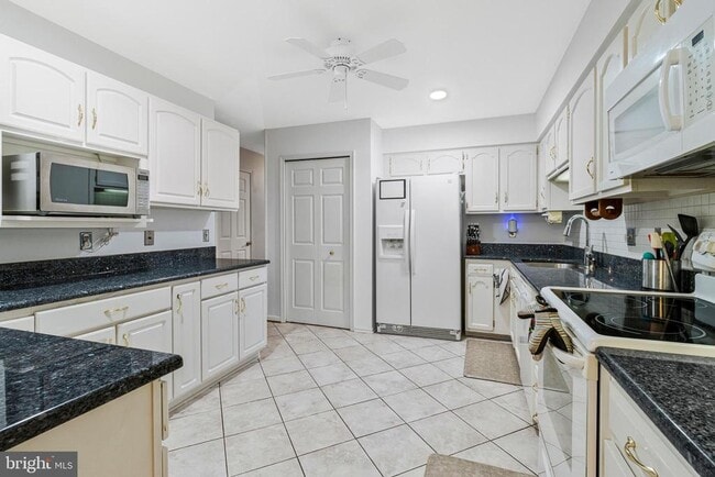 Building Photo - 5804 Canvasback Rd