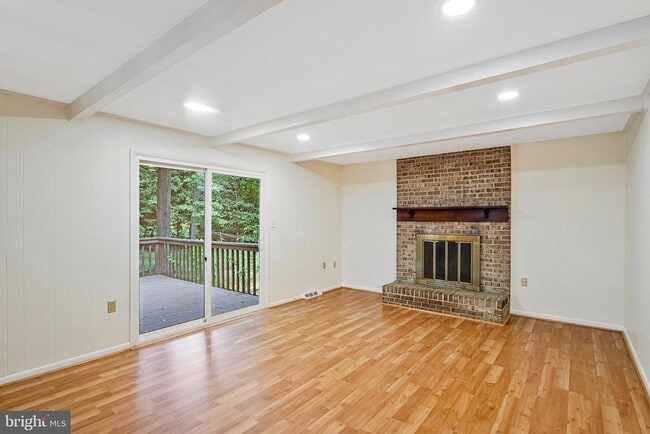 Building Photo - 2305 Acton Dr