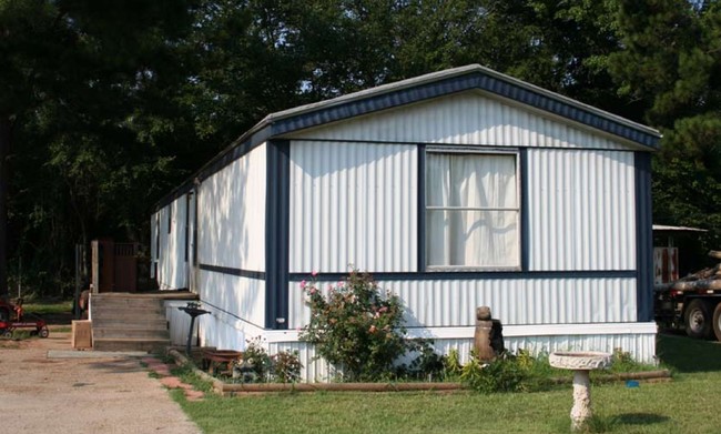 Primary Photo - Wildwood Estates