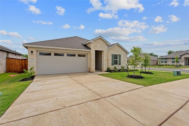 Building Photo - 129 Bruin Paw Dr
