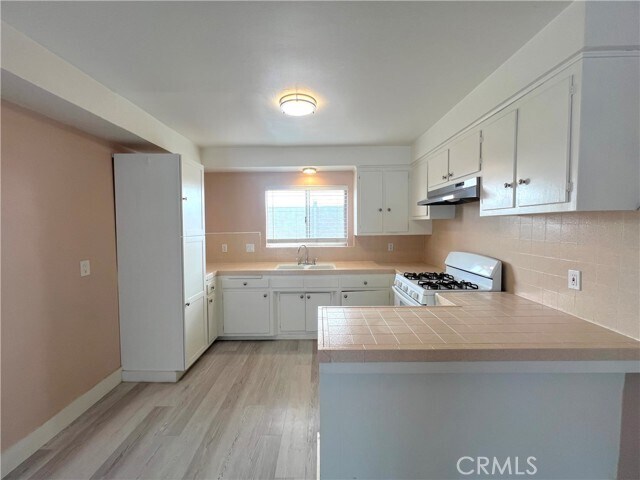 Building Photo - 12706 Kornblum Ave.