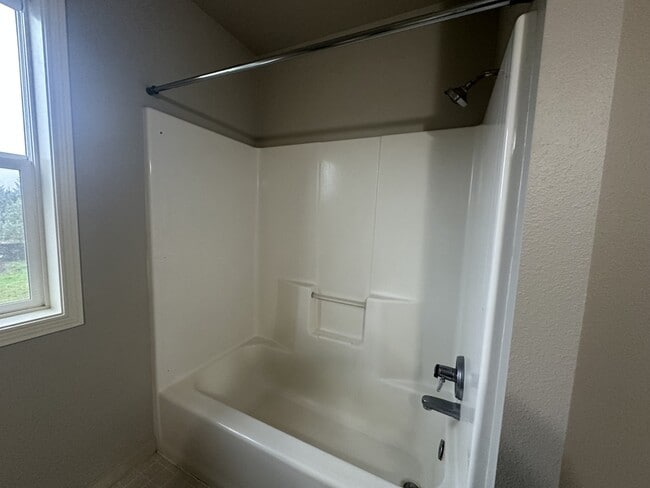 Building Photo - 24574 SW Ladd Hill Rd