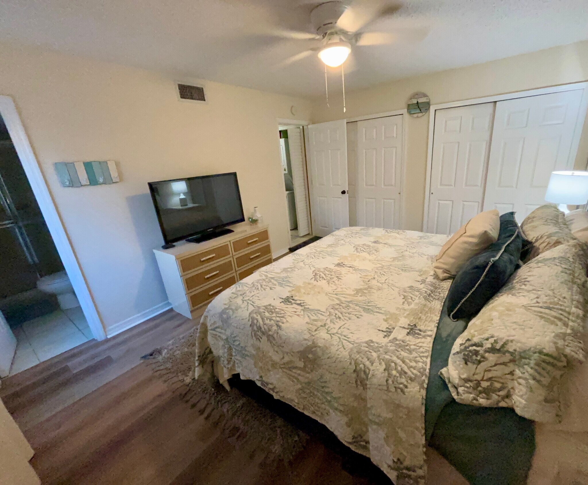 Building Photo - 1866 Toucan Way