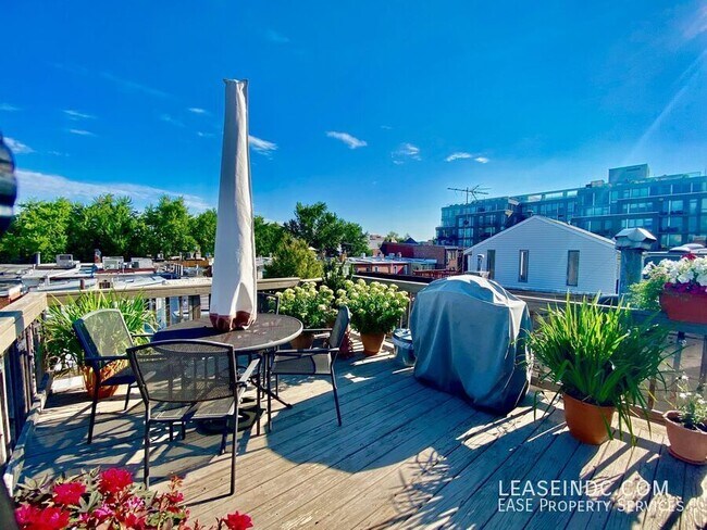 Building Photo - 1433 S Street NW-#3