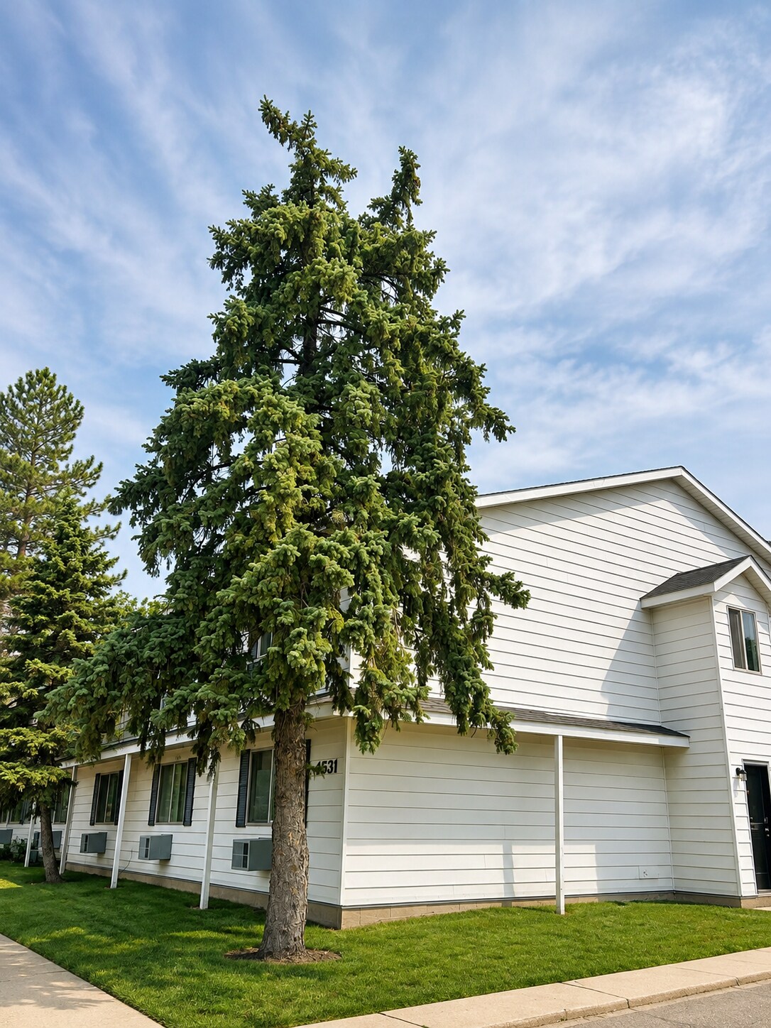 Building Photo - 4531 Mormon Coulee Rd