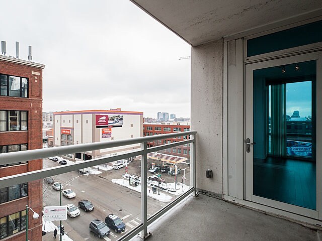 Building Photo - 757 N Orleans St