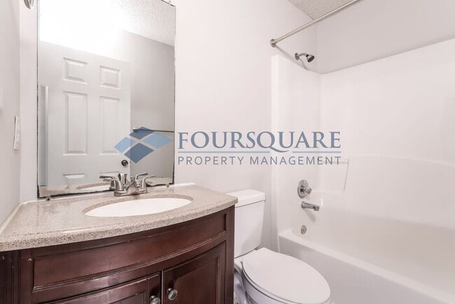 Building Photo - Default