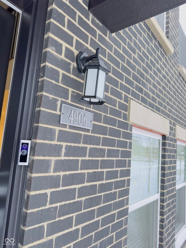 Building Photo - 4906 Gilet Dr