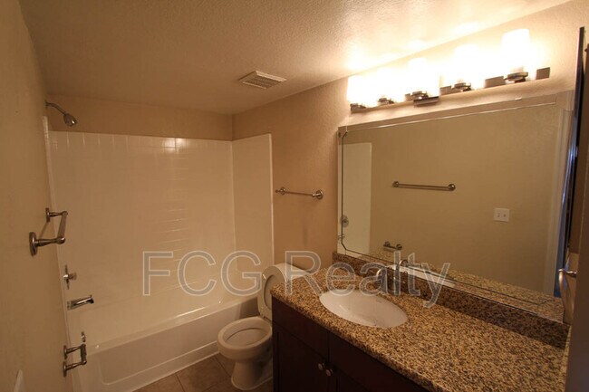 Building Photo - 5140 Conroy Rd