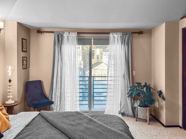 Building Photo - 2445A 55th Ave SW