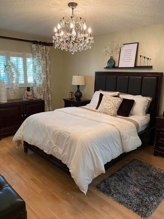 Building Photo - 4734 Lucerne Lakes Blvd