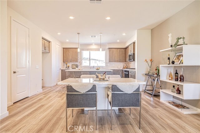 Building Photo - 27555 Sanctuary Ct