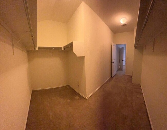 Building Photo - 12821 Stoney Ridge Bend