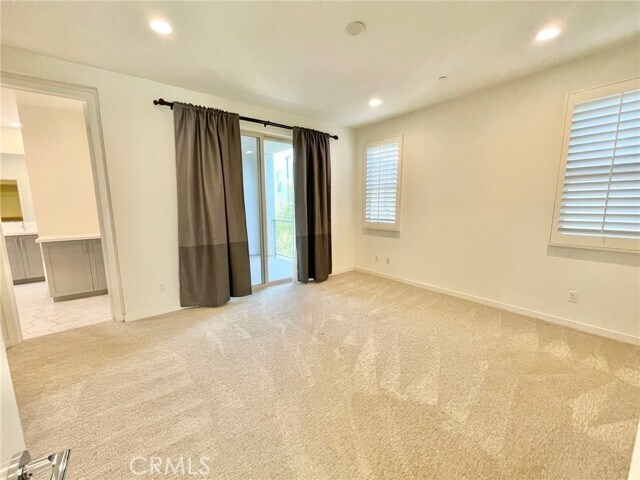 Building Photo - 106 Menkar