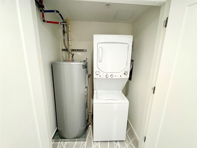 Building Photo - 2201 Market St