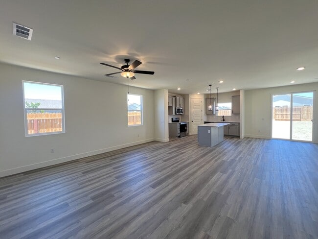 Building Photo - 8234 Violet Rose Ct
