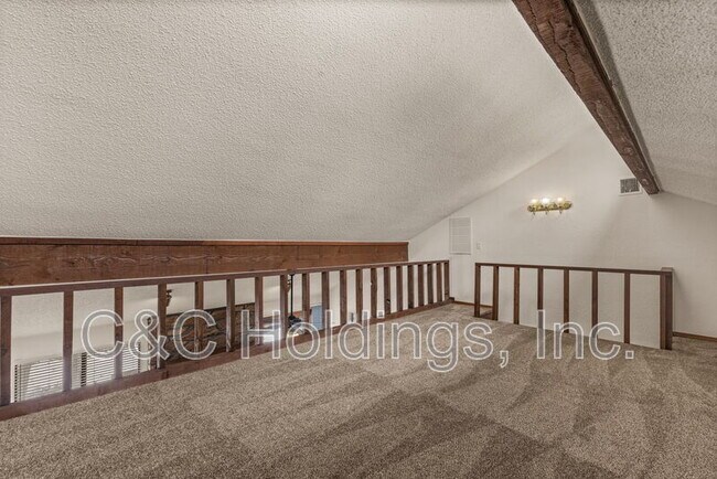 Building Photo - 630 S 276th E Ave