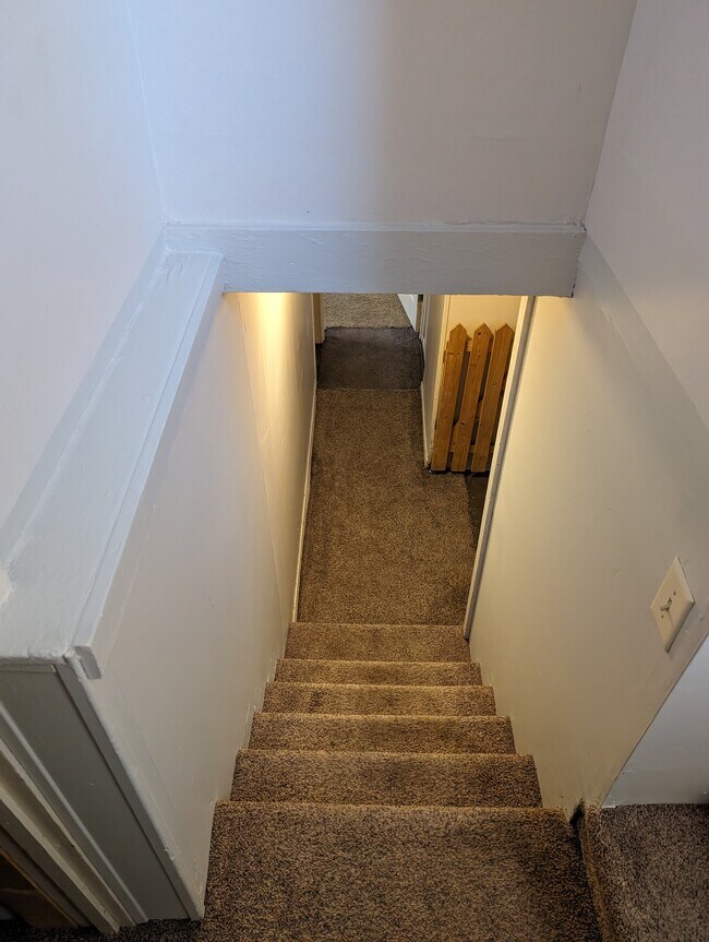 Downstairs to hallway and utility room - 830 Y St
