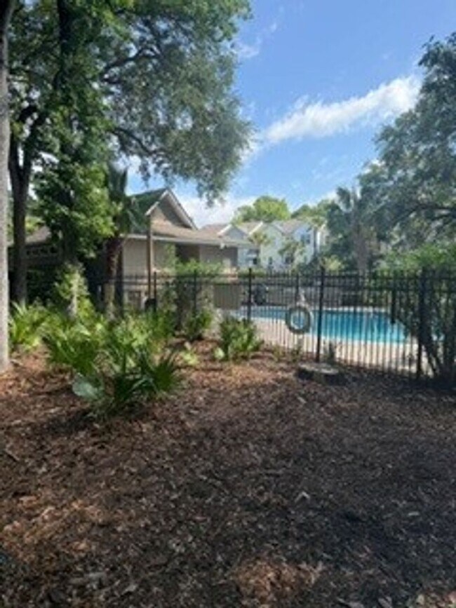 Building Photo - 23 Bellhaven Way
