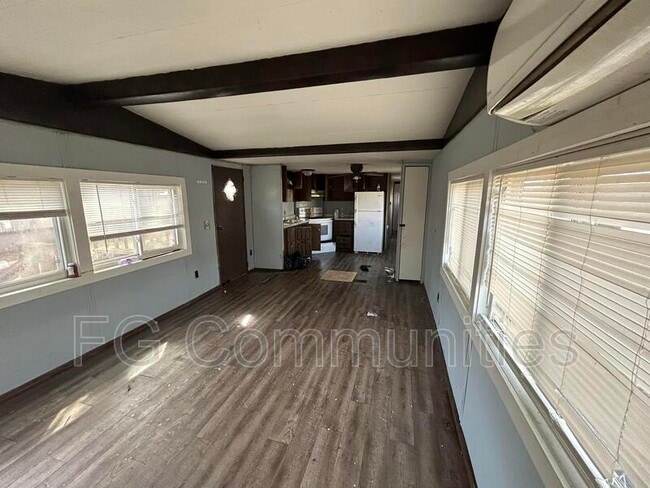 Building Photo - 20 Altamont Ridge Dr