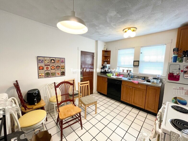 Building Photo - 230 S Huntington Ave