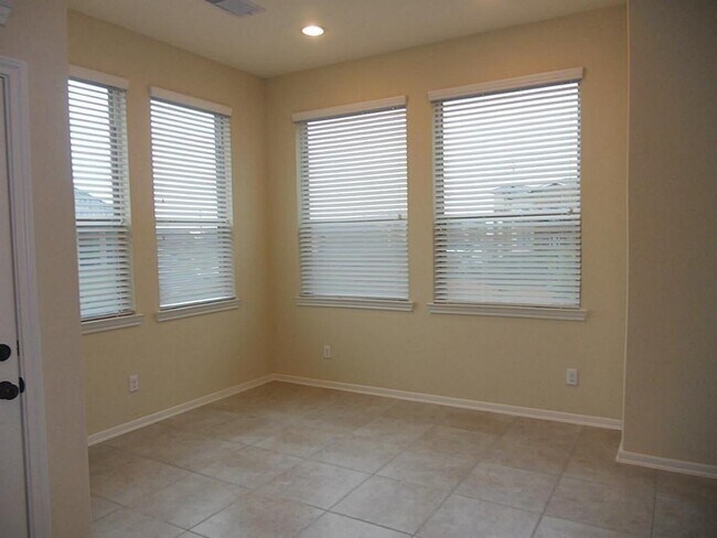 Building Photo - 12247 Stellano Ln