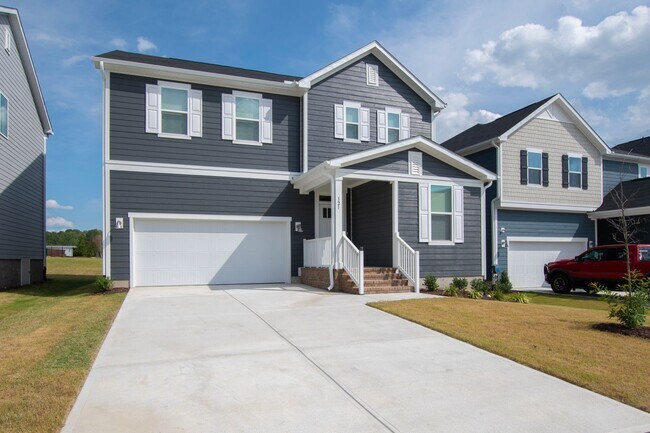 Building Photo - Rolesville Gem: Elegant 5-Bedroom Home wit...